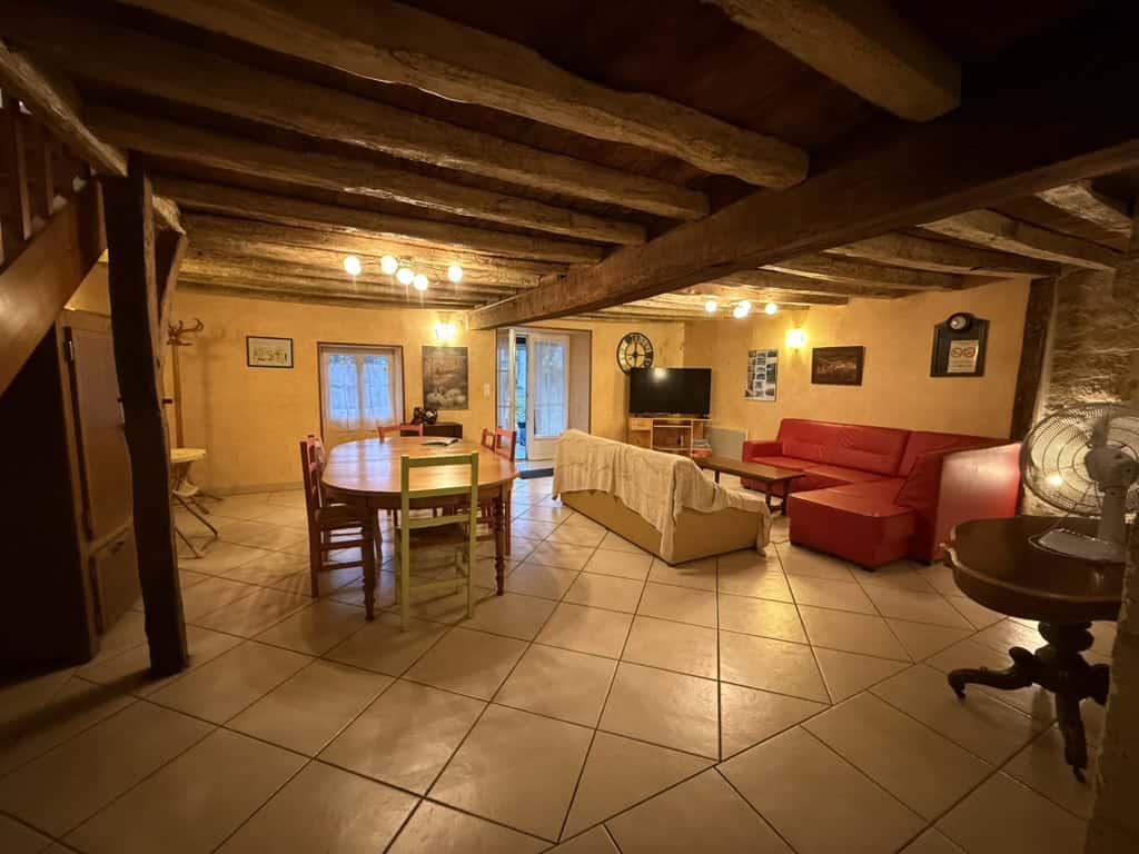 Découvrez notre gite Albizia dans le Domaine Le Thie à Dirac